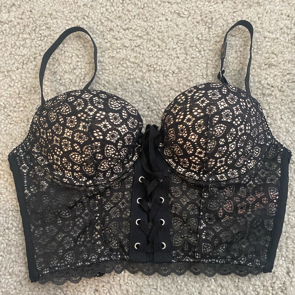 VS